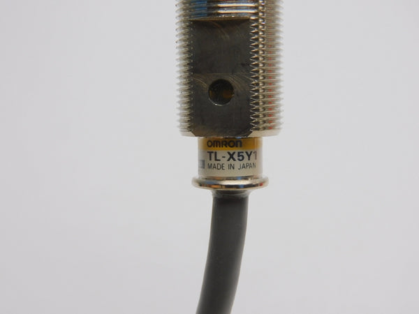 OMRON TL-X5Y1 45-260VAC NSNP