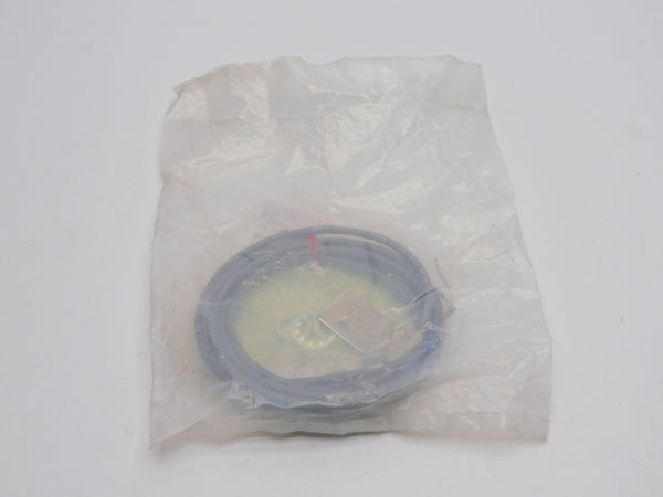 OMRON E2E-X2Y1-US 24-240VAC 2M NSMP