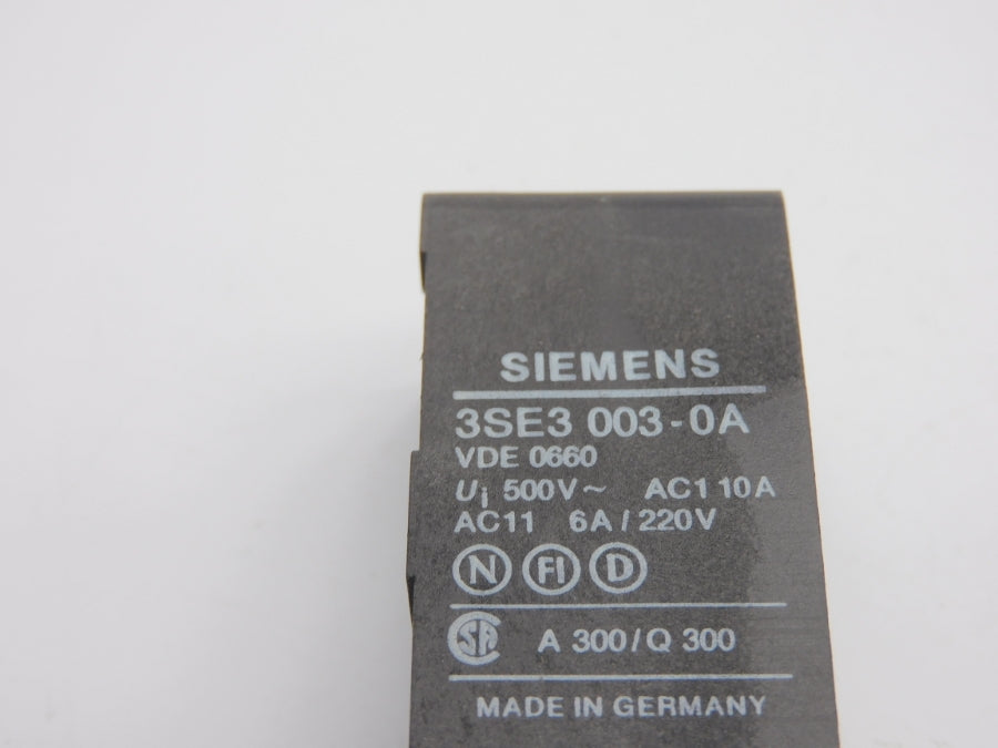 SIEMENS 3SE3003-0A 500V 10A NSNP