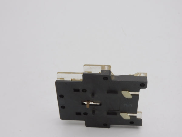 ALLEN BRADLEY 195-BA11 SER. A 660V 10A UNMP