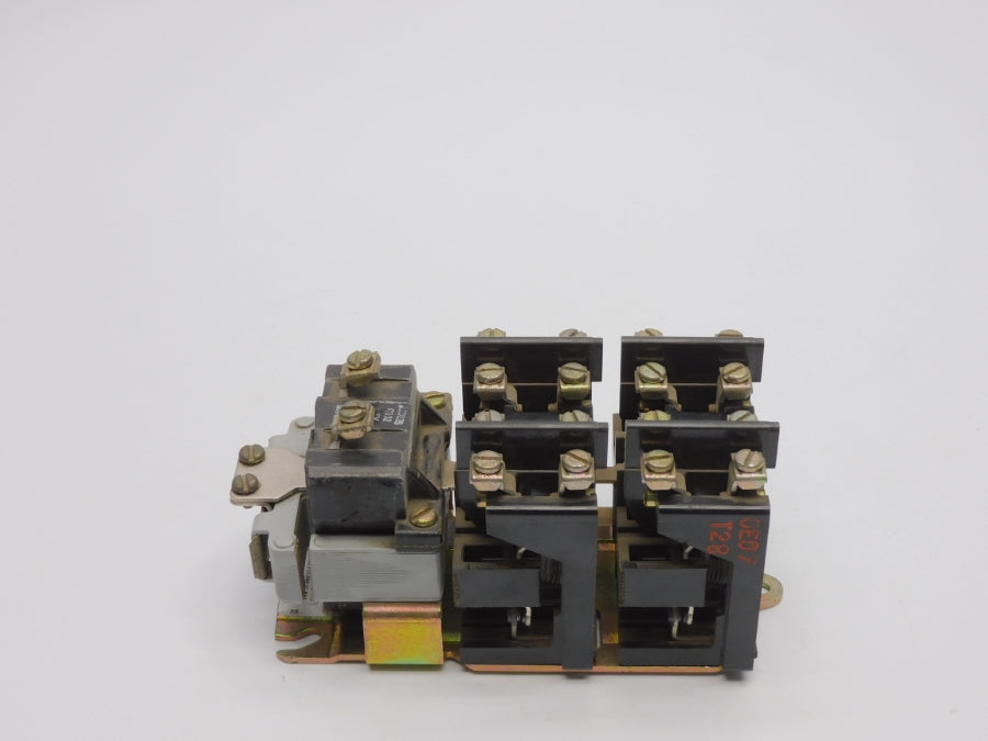 GENERAL ELECTRIC CR2810A14BY 95/115V 10A UNMP