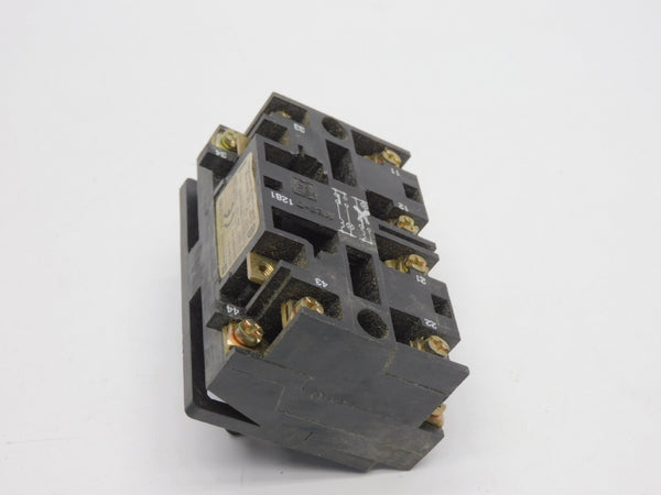 TELEMECANIQUE XES-D1281 600V 10A UNMP