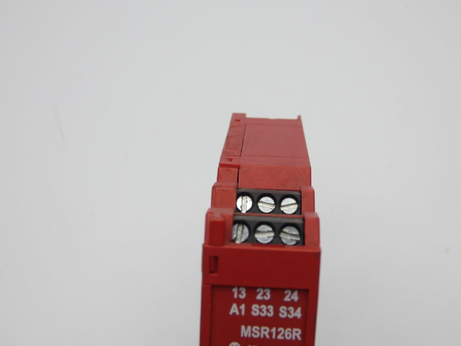 ALLEN BRADLEY 440R-N23123 SER. A 24VAC/DC 6A UNMP