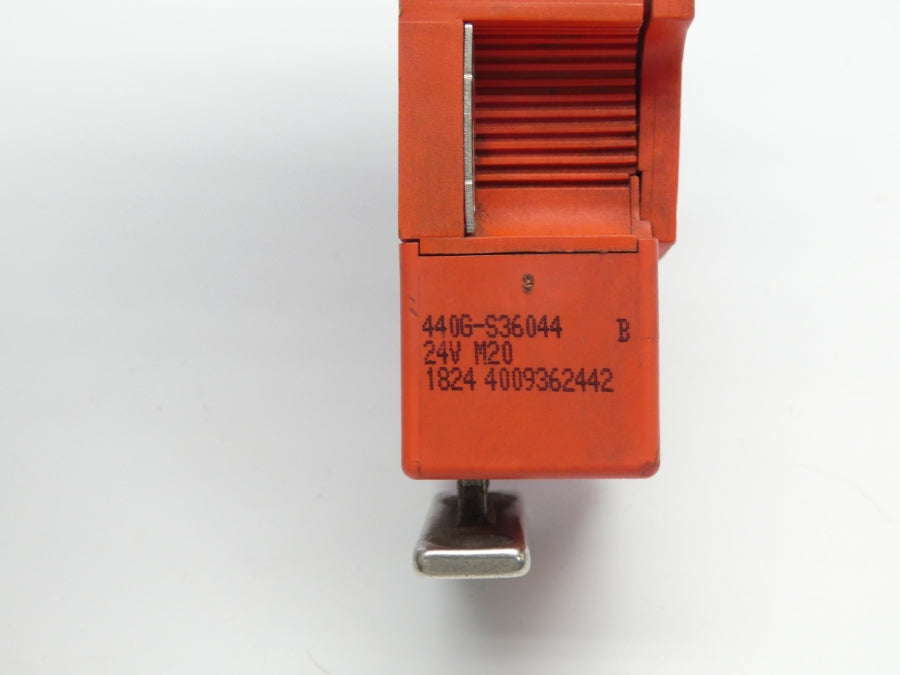 ALLEN BRADLEY 440G-S36044 SER. B 24V 10A UNMP