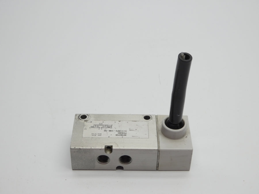 PARKER PD45486 147PSI 1/4"(AS IS) UNMP