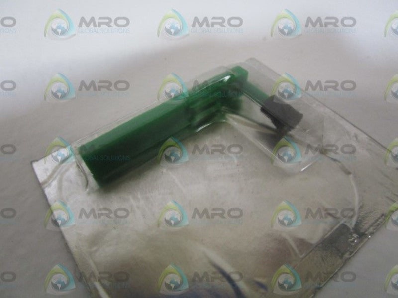 ABB C1900-0122 GREEN CHART RECORDER PENS  ORIGINAL PACKAGE