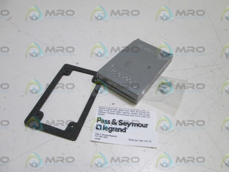 PASS & SEYMOUR WEATHERPROOF COVER 4512 NSMP