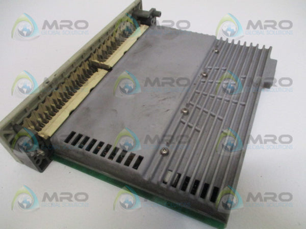 AEG MODICON AS-B806-032 AS-8713-000 OUTPUT MODULE  UNMP