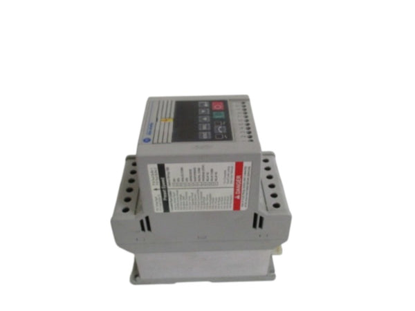 ALLEN BRADLEY 160-BA01NPS1P1 SER. C F/W 7.04 SPEED CONTROLLER  UNMP