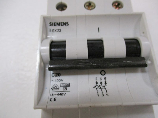 SIEMENS 5SX2-320-7 CIRCUIT BREAKER 20A 400V (AS PICTURED)  NSNP