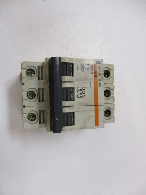 MERLIN GERIN 25835 CIRCUIT BREAKER 40A 415V  UNMP