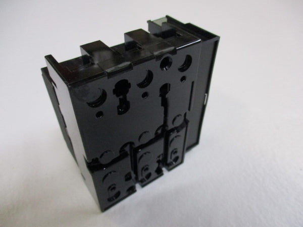 MITSUBISHI NF30-CS CIRCUIT BREAKER 10A 220VAC  NSNP
