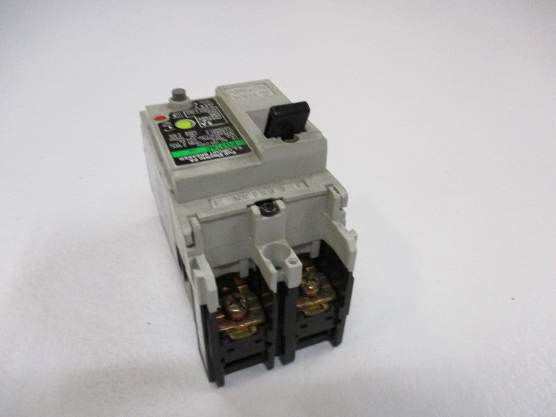 FUJI ELECTRIC EG32AC-CE CIRCUIT BREAKER 5A 200VAC  UNMP
