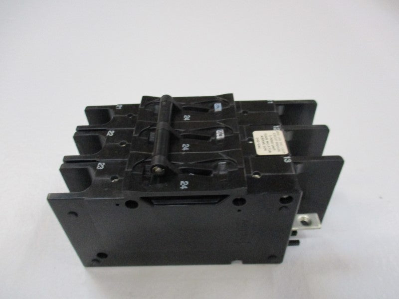 AIRPAX 209-3-2599-317 HH83XB317 CIRCUIT BREAKER 28A 240V NSMP