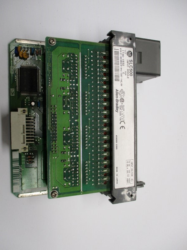 ALLEN BRADLEY 1746-IB32 SER. C UNMP