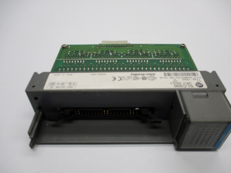 ALLEN BRADLEY 1746-IB32 SER. C UNMP