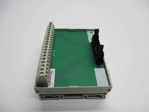 ALLEN BRADLEY 1492-IFM20F SER. B 0-265VAC NSNP