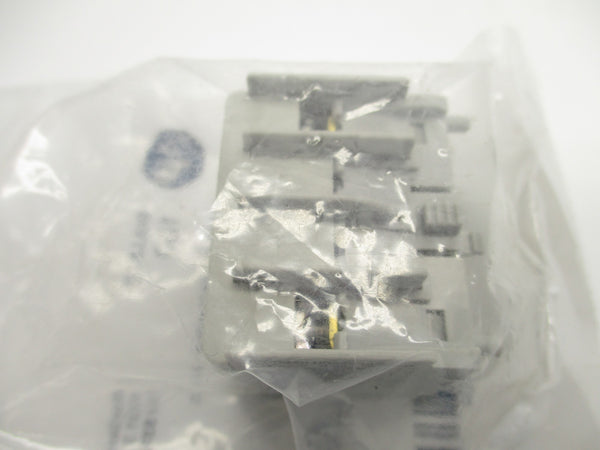 ALLEN BRADLEY 100-KFA20E SER. A (WH) NSMP