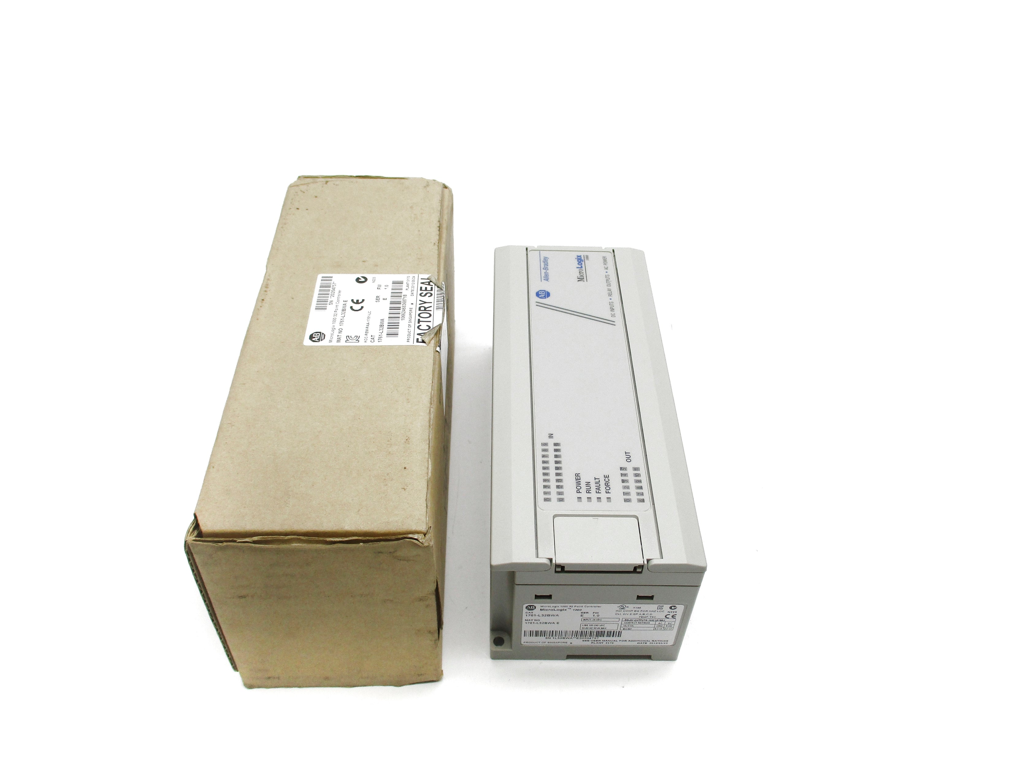 ALLEN BRADLEY 1761-L32BWA SER. E F/W 1.0 24VDC NSMP