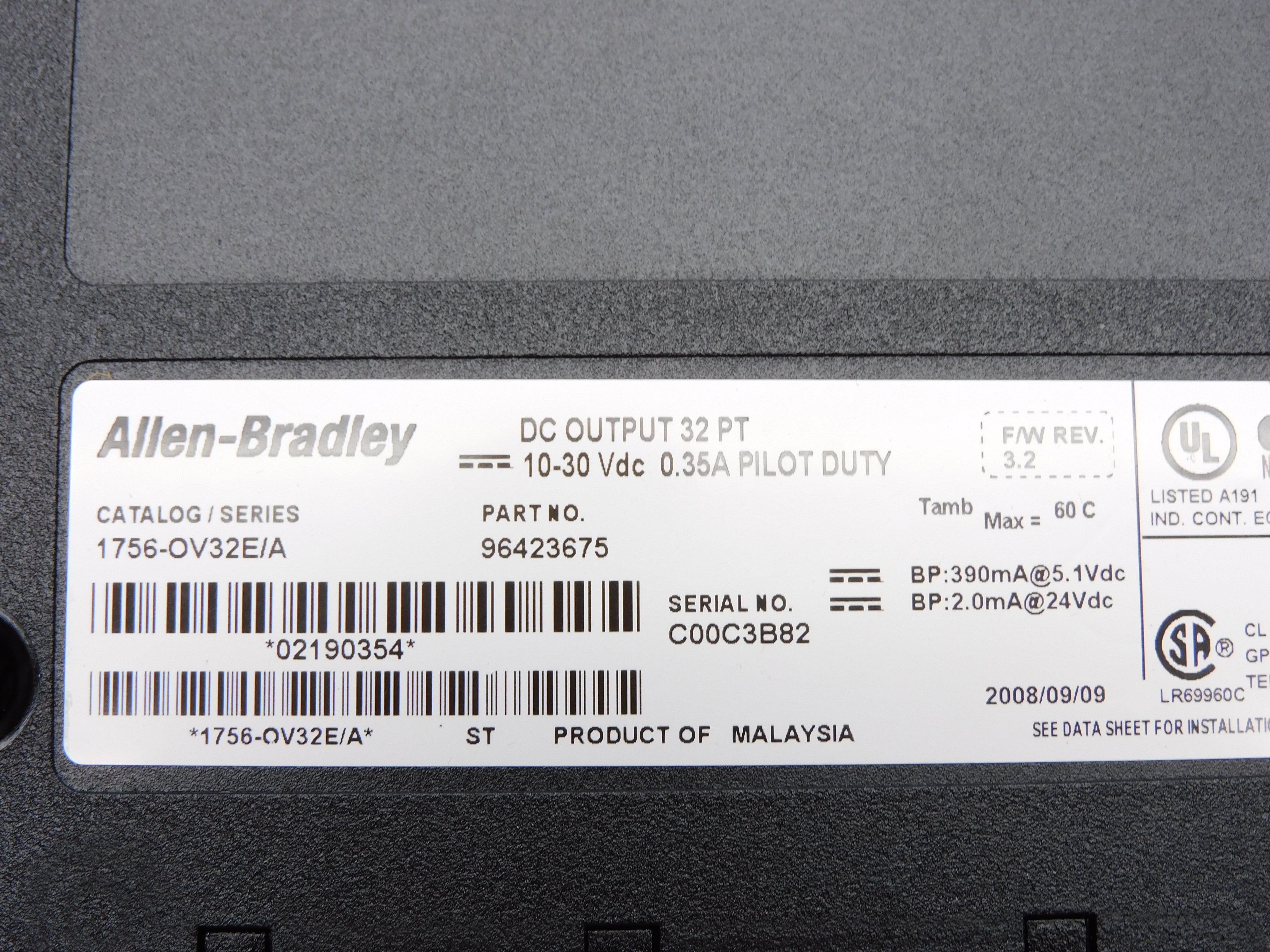 ALLEN BRADLEY 1756-OV32E SER. A F/W 3.2 NSMP