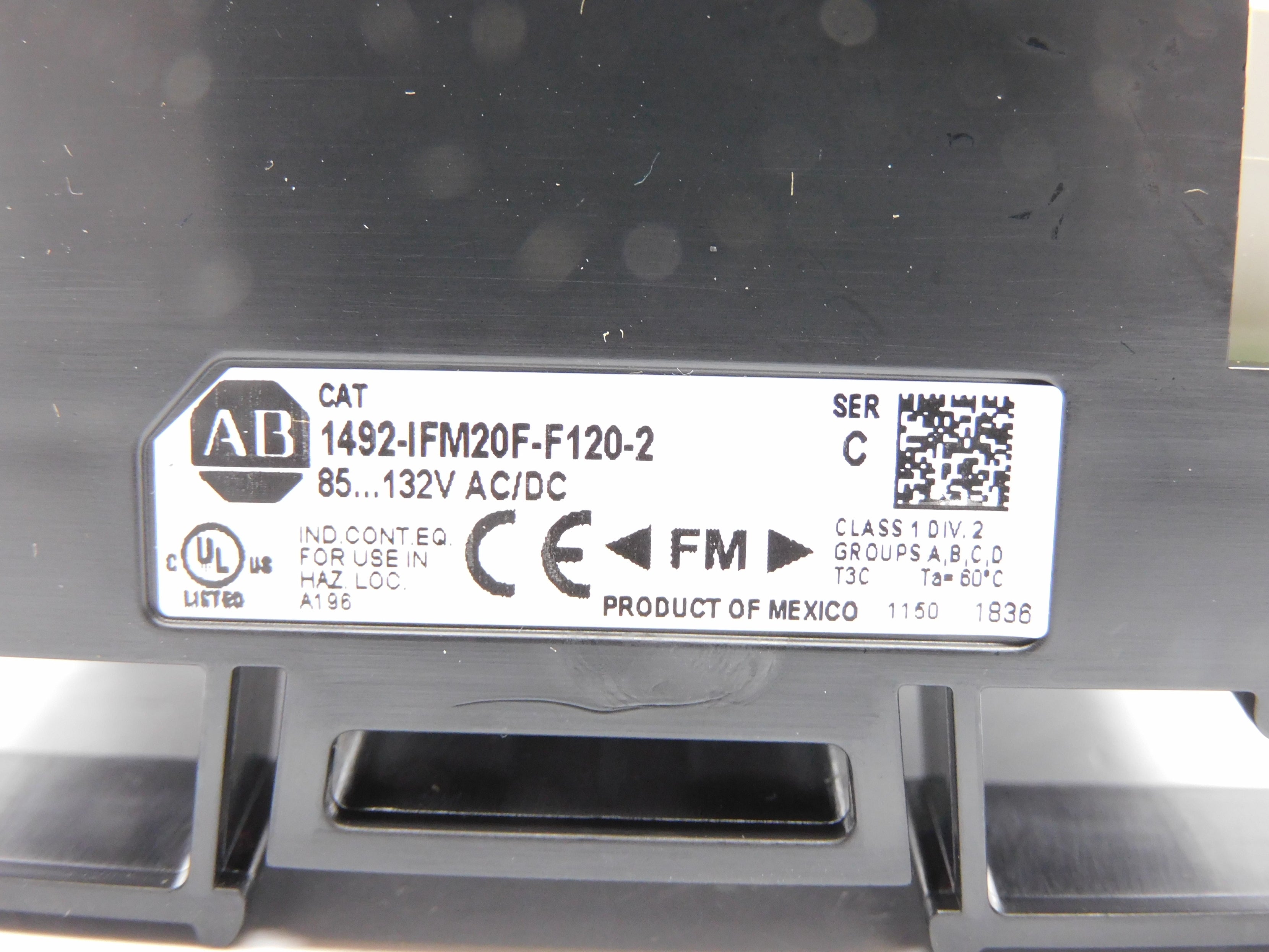 ALLEN BRADLEY 1492-IFM20F-F120-2 SER. C 85-132VAC/DC (BR/WH) NSMP