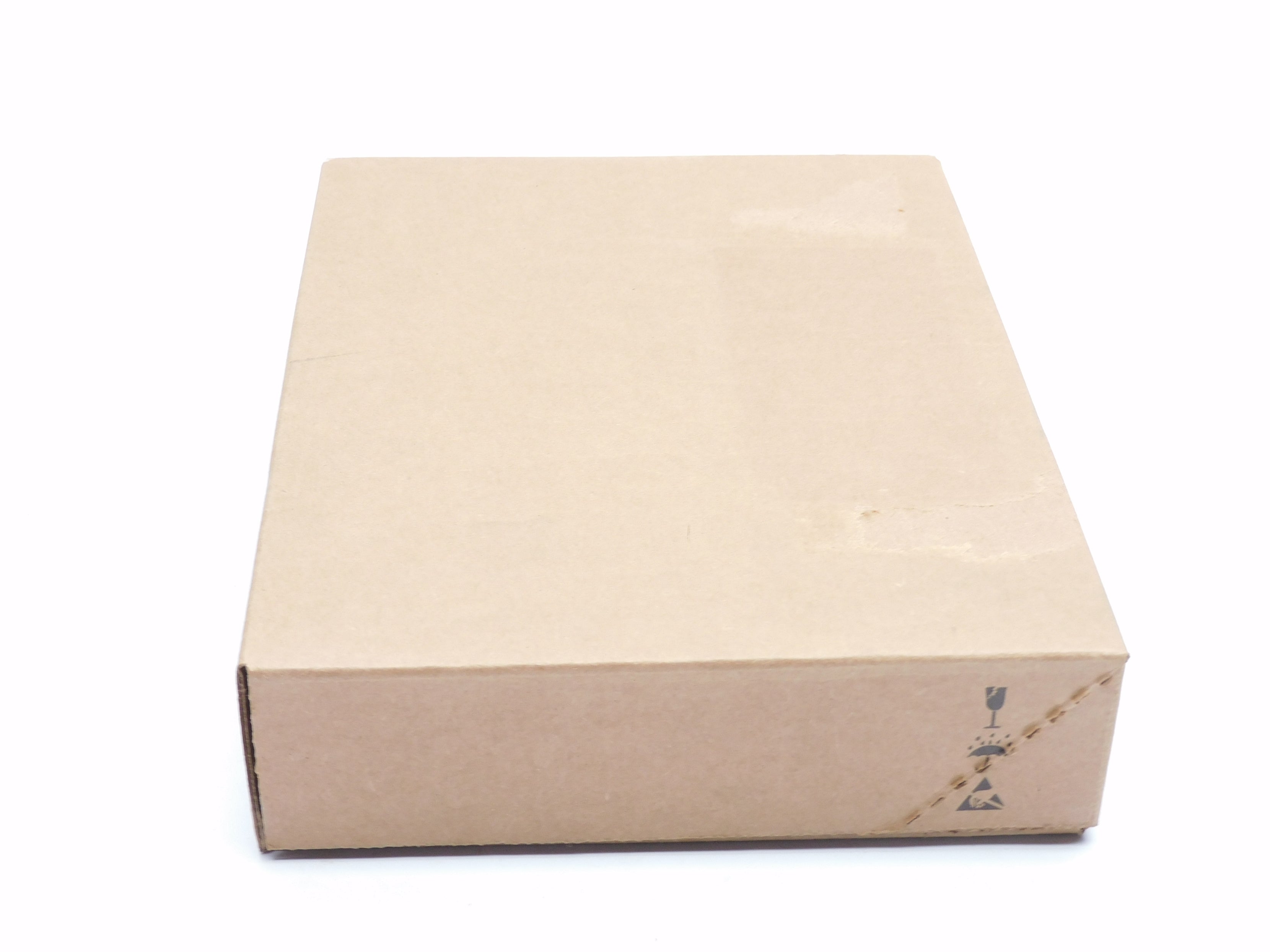 ALLEN BRADLEY 1756-M08SE SER. B F/W 15.037 DATE: 2019 NSFS