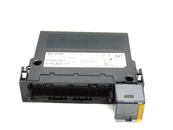 ALLEN BRADLEY 1756-OF8 SER. A F/W 1.005 NSNP