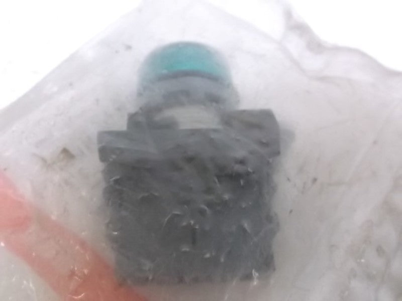 ABB ML1-100G PILOT LIGHT  NSNP IN BAG