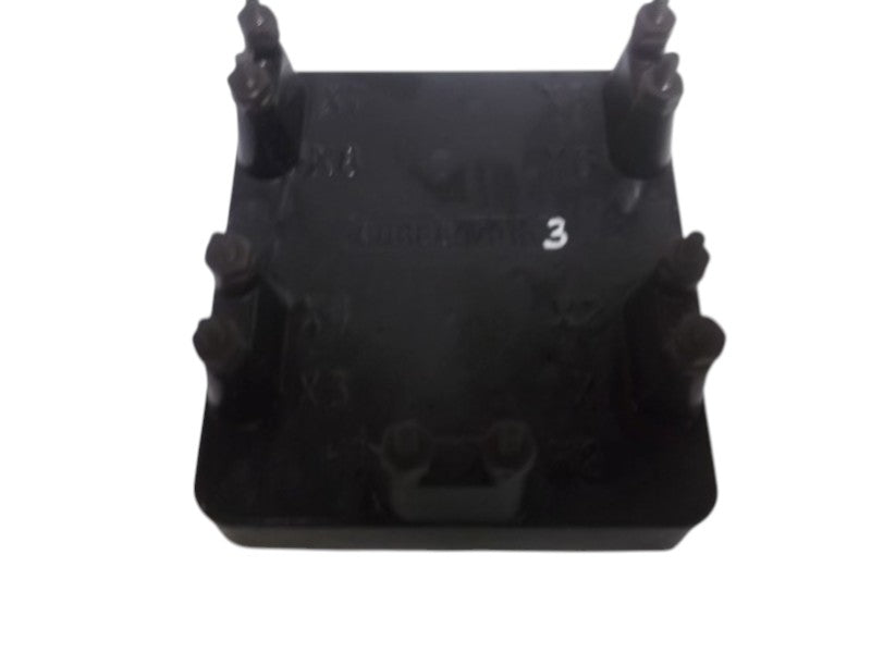 0116B6070G-3 PANEL MOUNT TRANSFORMER  UNMP