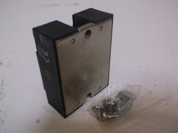 CRYDOM HD60125-10 SOLID STATE RELAY  NSMP