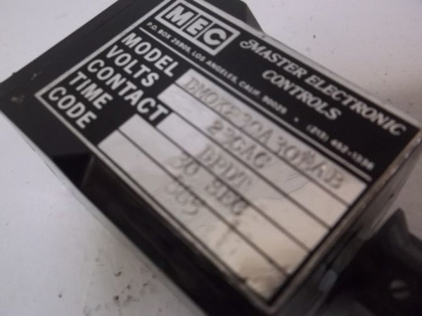 MEC DMOK230A30BAB RELAY  UNMP