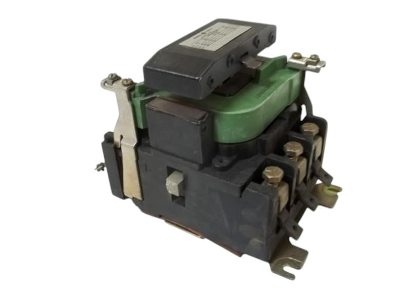 GENERAL ELECTRIC CR261FH002ACA CONTACTOR RELAY  UNMP