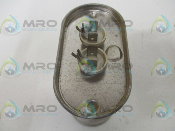 AEROVOX Z94P3048M21 CAPACITOR  UNMP