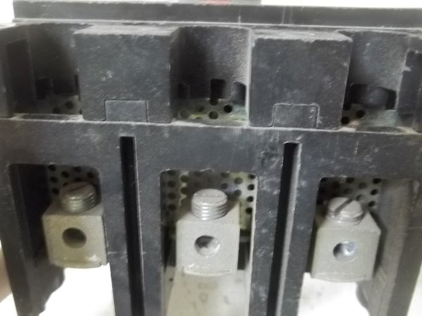 CUTLER HAMMER HFC3020 CIRCUIT BREAKER 20A  UNMP