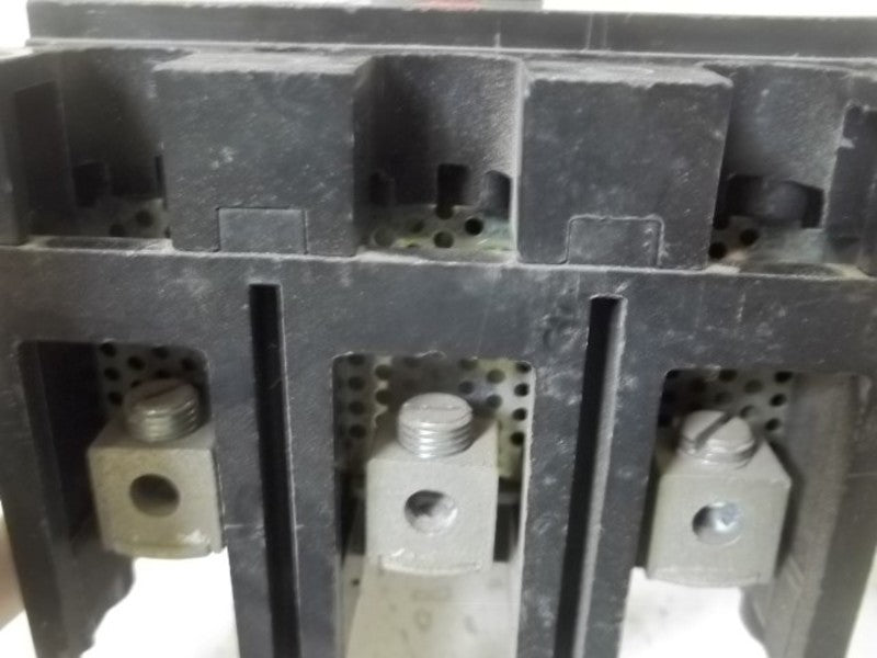 CUTLER HAMMER HFC3020 CIRCUIT BREAKER 20A  UNMP