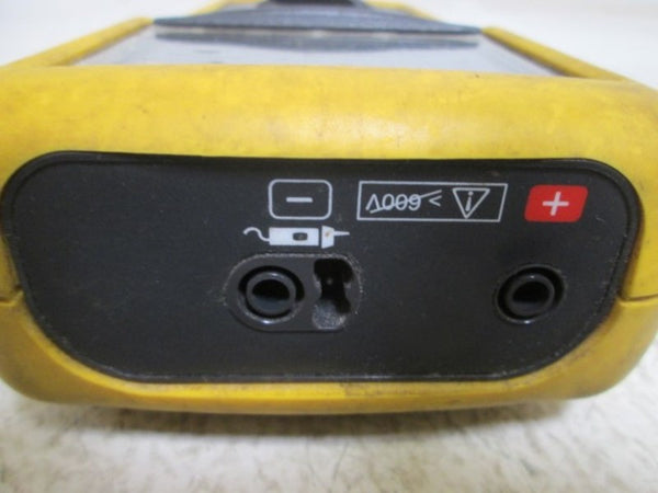 AEMC 1045 MEGOHMMETER/INSULATION RESISTANCE TESTER  UNMP