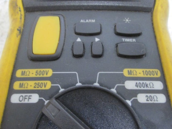 AEMC 1045 MEGOHMMETER/INSULATION RESISTANCE TESTER  UNMP