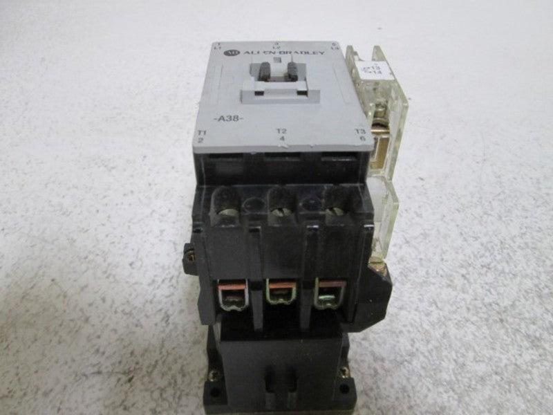 ALLEN BRADLEY 100-A38NZ3 SER. B CIRCUIT BREAKER  UNMP
