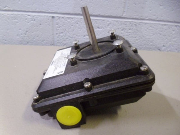 ACCUTRAK 9358 DUAL DISPLAY MONITOR (AS PICTURED-MISSING BEACON)  NSNP