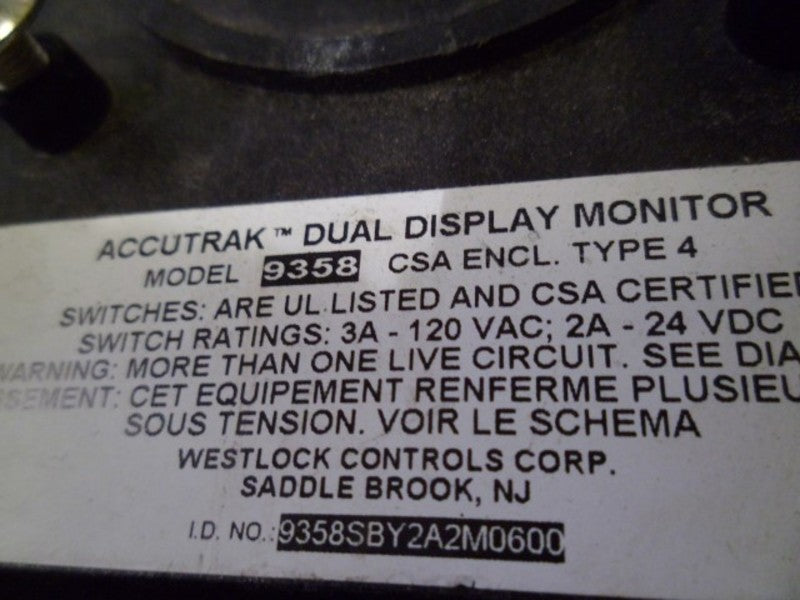 ACCUTRAK 9358 DUAL DISPLAY MONITOR (AS PICTURED-MISSING BEACON)  NSNP