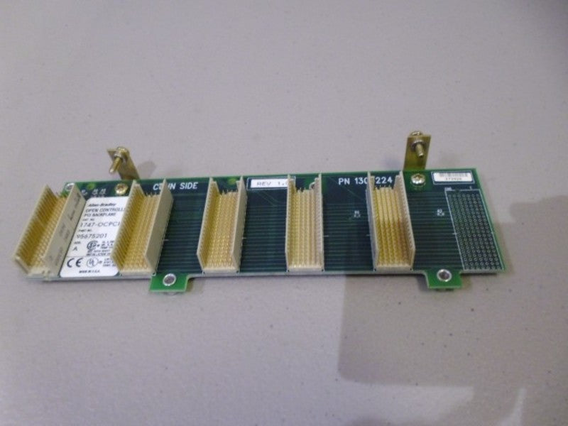 ALLEN BRADLEY 1747-OCPCI5 SER. A OPEN CONTROLLER PCI BACKPLANE  NSMP