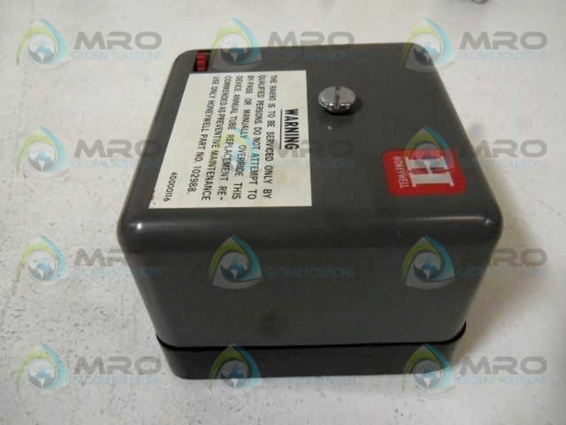 HONEYWELL RA890E1702 PROTECTORELAY  NSNP