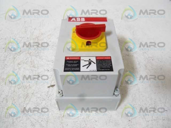 ABB NF30P-3P07 PLASTIC ENCLOSURE  UNMP