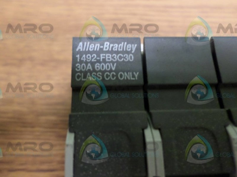 ALLEN BRADLEY 1492-FB3C30 SER.B  UNMP