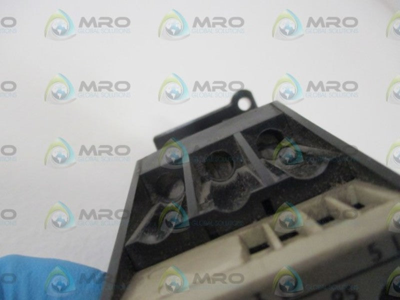 SIEMENS 3UA5900-1J RELAY (6,3-10A )  UNMP