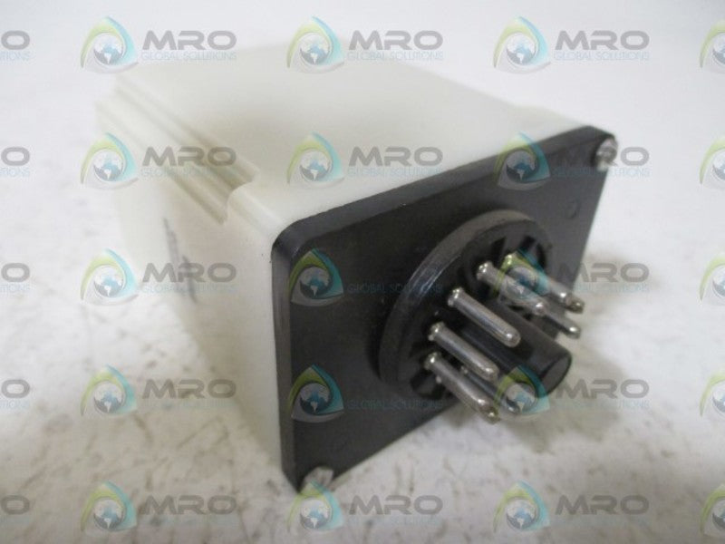 ALLEN BRADLEY 700-HT22AA2 SER.A TIME DELAY RELAY  UNMP