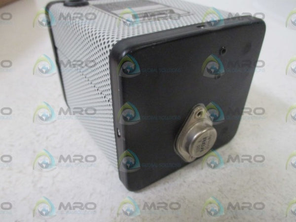 ACOPIAN 12J100 REGULATED POWER SUPPLY  UNMP