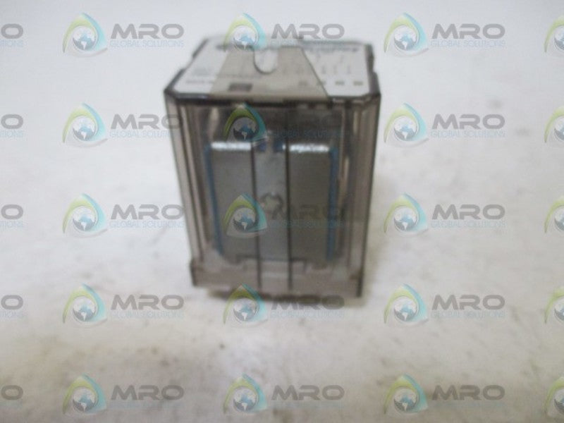 ALLEN BRADLEY 700-HD33Z24 SER.B RELAY  UNMP