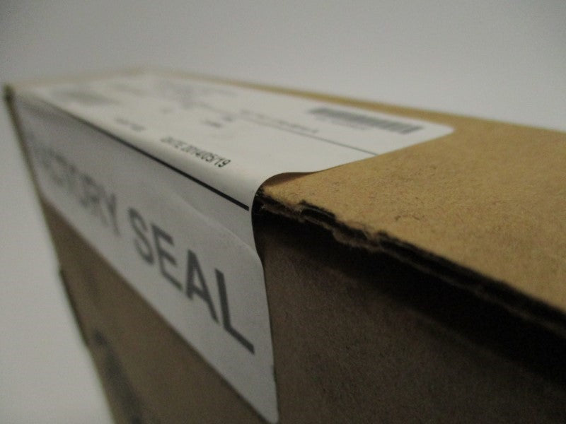 ALLEN BRADLEY 1756-IB16 SER. A F/W 3.004 DATE: 2014 NSFS