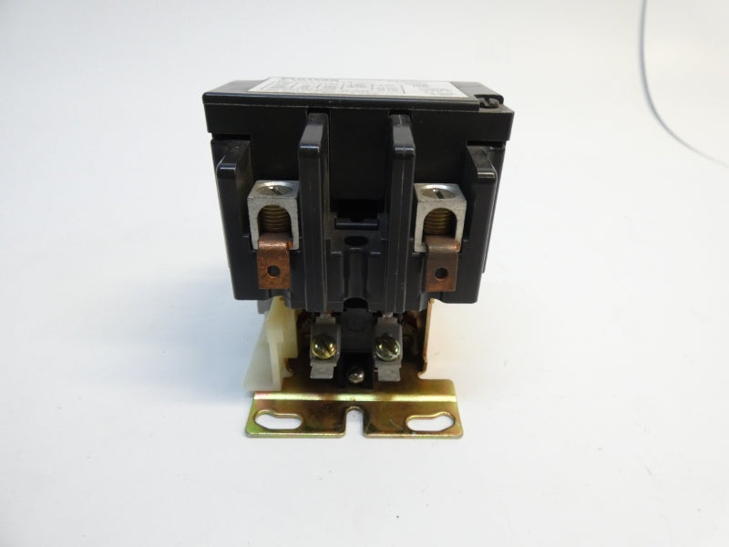 FURNAS 42EE107655 SER. B 110/120V 75A (AS PICTURED) UNMP